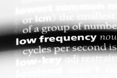 düşük frekans Word'de bir sözlük. düşük frekans kavramı.