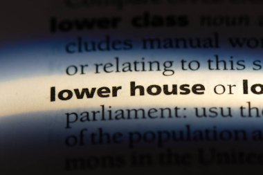 bir sözlüğü'ndeki alt house sözcüğü. alt ev kavramı.