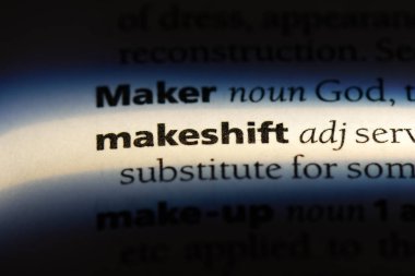 derme çatma tek kelimeyle bir sözlük. derme çatma kavramı.