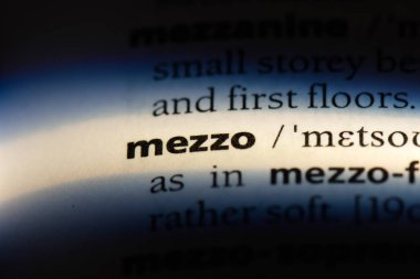 Mezzo Word'de bir sözlük. Mezzo kavramı.