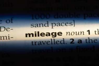 bir sözlüğü'ndeki kilometre sözcüğü. kilometre kavramı.