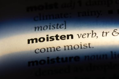 bir sözlüğü'ndeki sözcüğü nemlendirin. kavram nemlendirin.