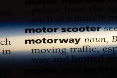 otoyol Word'de bir sözlük. otoyol kavramı.