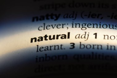 bir sözlüğü'ndeki doğal sözcüğü. doğal kavramı.