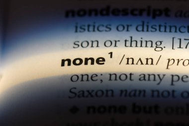 hiçbiri bir sözlükte kelime. hiçbiri kavramı.