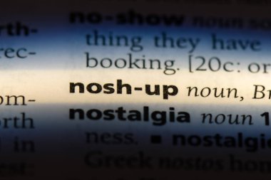 sözcüğü sözlüğe hafif. kavram hafif.