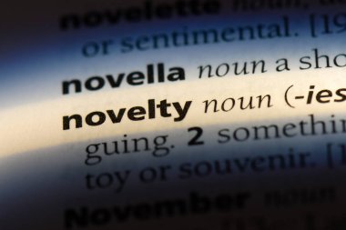 yenilik Word'de bir sözlük. yenilik kavramı.