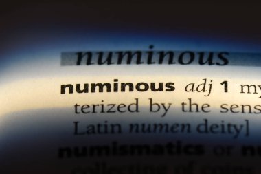 esrarlı tek kelimeyle bir sözlük. esrarlı kavramı.