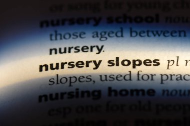 kreş bir sözlüğü'ndeki sözcüğü yamaçlarında. kreş yamaçları kavramı.