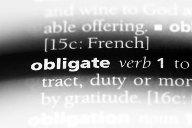 bir sözlüğü'ndeki sözcüğü zorunlu. zorunlu kavramı.