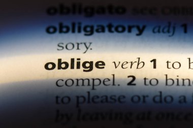 bir sözlüğü'ndeki sözcüğü mecbur. kavram zorunlu.