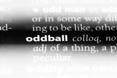 antika Word'de bir sözlük. tuhaf kavramı.