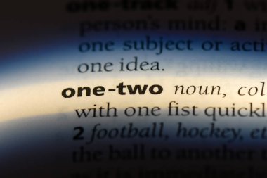 bir iki kelime sözlükte. bir iki kavram.