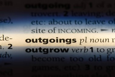 bir sözlüğü'ndeki giderler sözcüğü. giderler kavram.