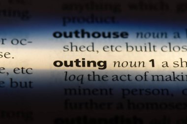 gezi Word'de bir sözlük. gezinti kavramı.