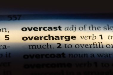 bir sözlüğü'ndeki sözcüğü aşırı şarj. kavram fahiş fiyat.