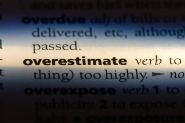 bir sözlüğü'ndeki sözcüğü gözünde çok büyütüyorsun. kavram abartma.