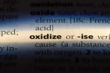 bir sözlüğü'ndeki sözcüğü okside. kavram okside.