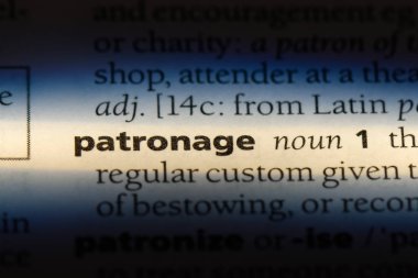 patronaj Word'de bir sözlük. himaye kavramı.