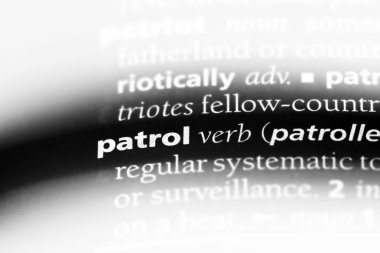 bir sözlüğü'ndeki sözcüğü devriye. devriye kavramı.