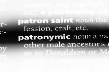 patronymic tek kelimeyle bir sözlük. patronymic kavramı.