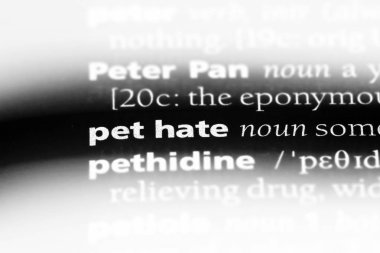 evde beslenen hayvan nefret bir sözlüğü'ndeki sözcüğü. evde beslenen hayvan nefret kavramı.