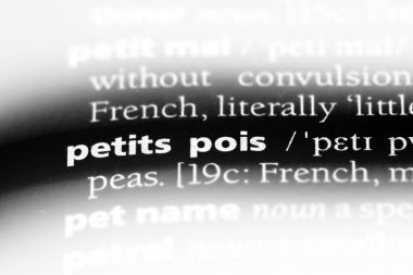 Sözlükte küçük bir iksir kelimesi var. petits pois konsepti.