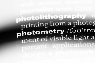bir sözlüğü'ndeki fotometri sözcüğü. fotometri kavramı.