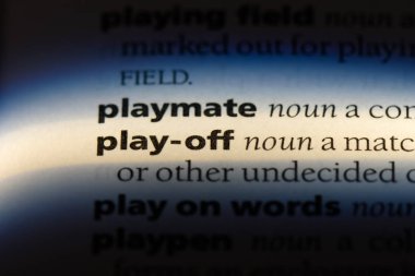 play off bir sözlüğü'ndeki sözcüğü. oynamak kavramı.