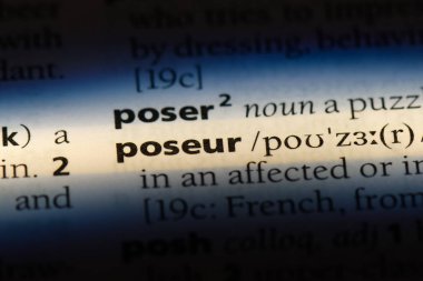 numaracı bir sözlük tek kelimeyle. numaracı kavramı.