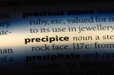 uçurumun Word'de bir sözlük. uçurumun kavramı.