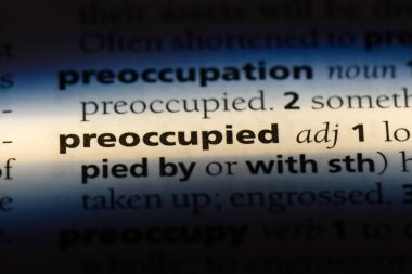 meşgul tek kelimeyle bir sözlük. meşgul kavramı.