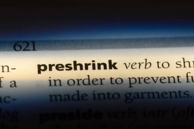 bir sözlüğü'ndeki sözcüğü preshrink. preshrink kavramı.