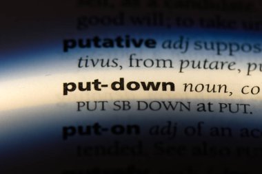 bir sözlüğü'ndeki sözcüğü oyna. kavram koymak.