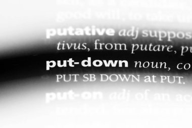 bir sözlüğü'ndeki sözcüğü oyna. kavram koymak.