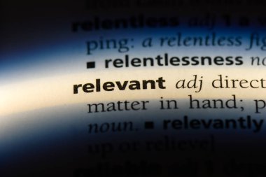 bir sözlüğü'ndeki ilgili sözcüğü. ilgili kavram.