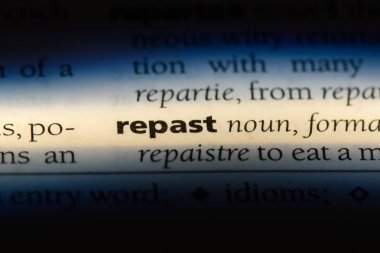 bir sözlüğü'ndeki taçları sözcüğü. taçları kavramı.