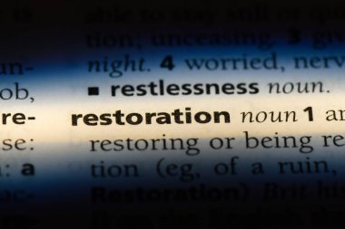 bir sözlüğü'ndeki restorasyon sözcüğü. Restorasyon kavramı.
