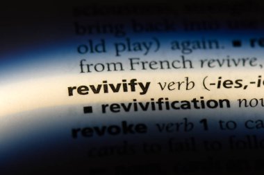 bir sözlüğü'ndeki sözcüğü diriltmek. kavram diriltmek.