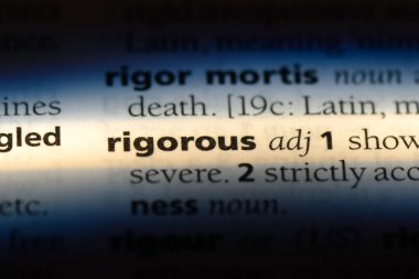 bir sözlüğü'ndeki sıkı sözcüğü. titiz kavramı.