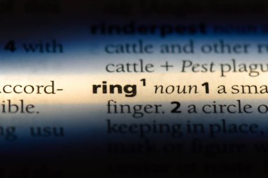 Yüzük Word'de bir sözlük. halka kavramı.