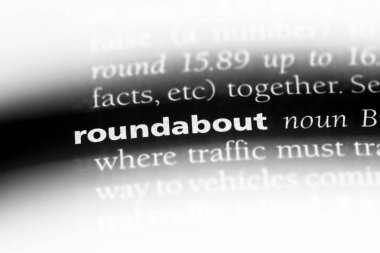 bir sözlüğü'ndeki dolambaçlı sözcüğü. dolambaçlı kavramı.