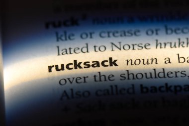 sırt çantası Word'de bir sözlük. sırt çantası kavramı.