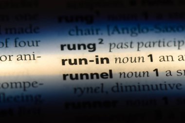 bir sözlüğü'ndeki sözcüğü ile çalıştırılır. kavram olarak çalıştırmak.