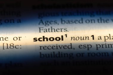 Okul Word'de bir sözlük. Okul kavramı.