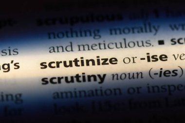 bir sözlüğü'ndeki sözcüğü ince eleyip sık dokumak. kavram ince eleyip sık dokumak.