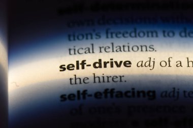kendini bir sözlükte kelime sürücü. kendi sürücü kavramı.