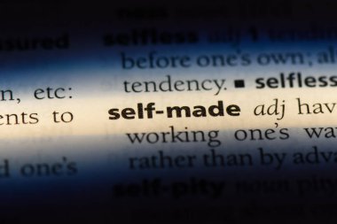 kendi kendine yapılan tek kelimeyle bir sözlük. yapılan öz kavramı.