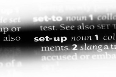 set-up Word'de bir sözlük. set-up kavramı.