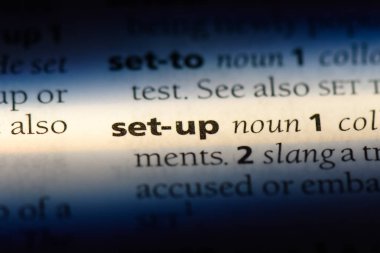 set-up Word'de bir sözlük. set-up kavramı.